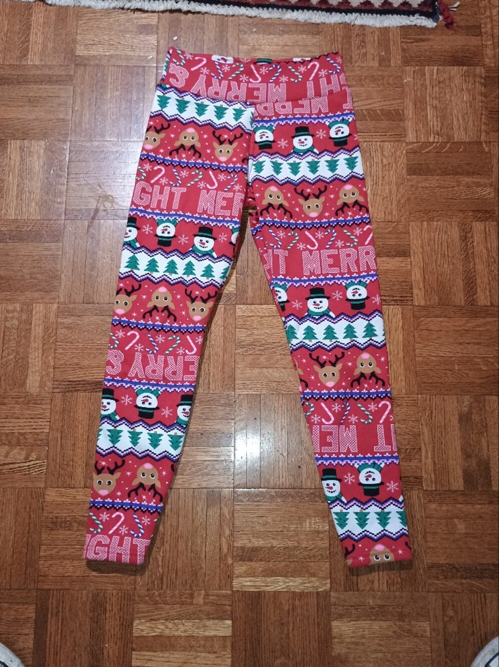 No Boundaries Christmas themed lounge pants PJs Medium (Juniors 7-9) Merry Night